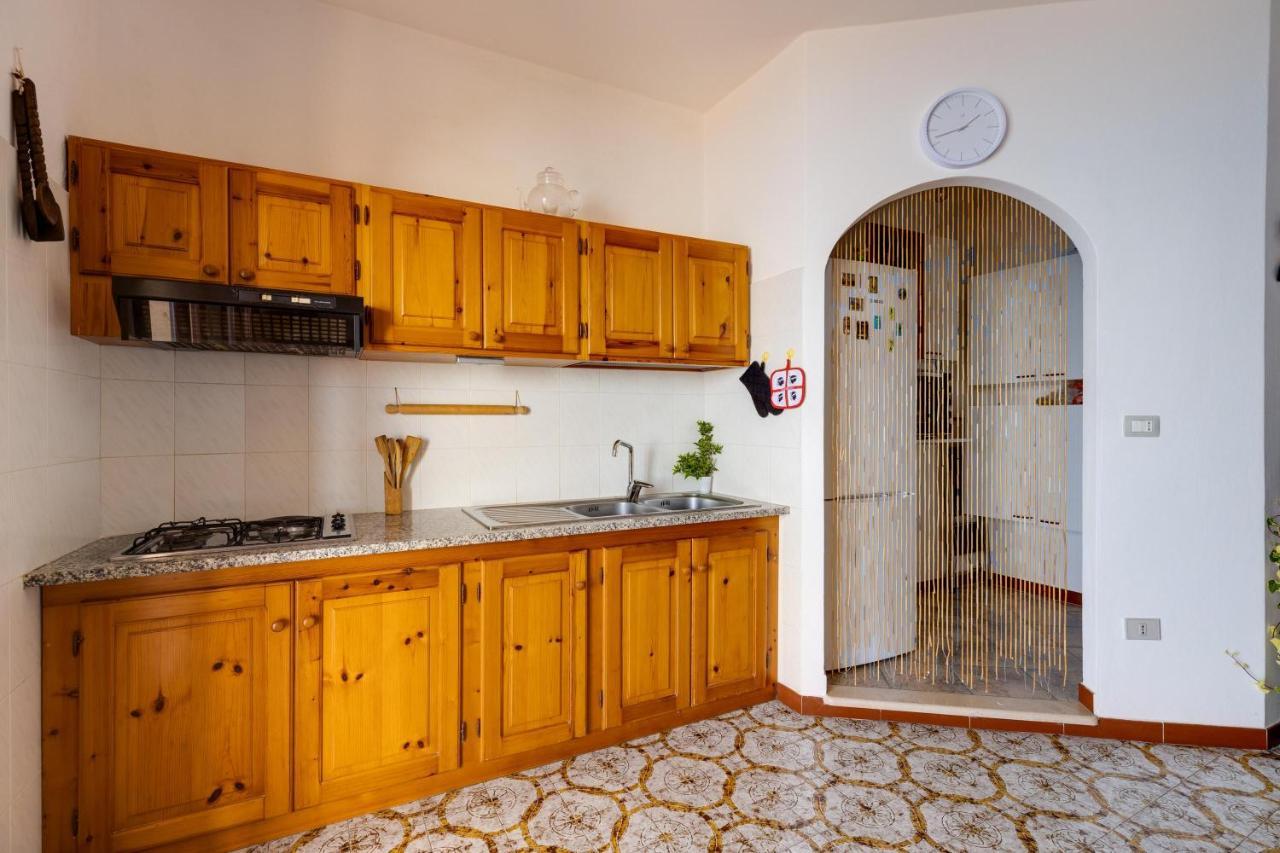 La Terrazza Sul Mare Villa Magomadas ภายนอก รูปภาพ